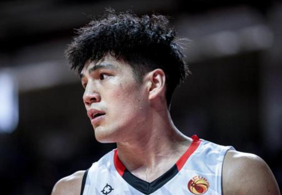 陈国豪：我将代表广东队出战全运三篮，希望家门口取得好成绩