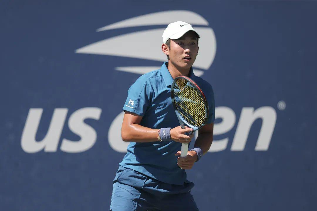 2025美网第2日综述：阿卡开门红商竣程伤退 王欣瑜小布今晚首秀